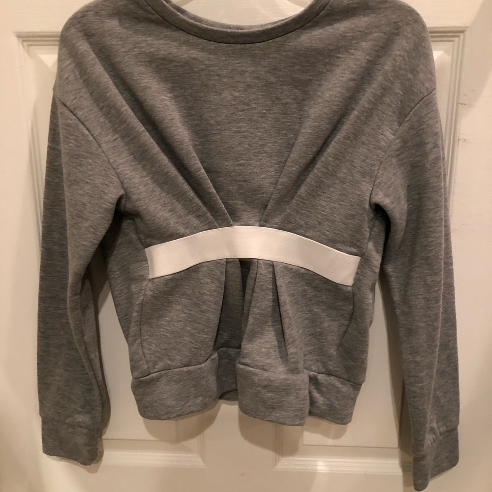 Gray sweatshirt with taping